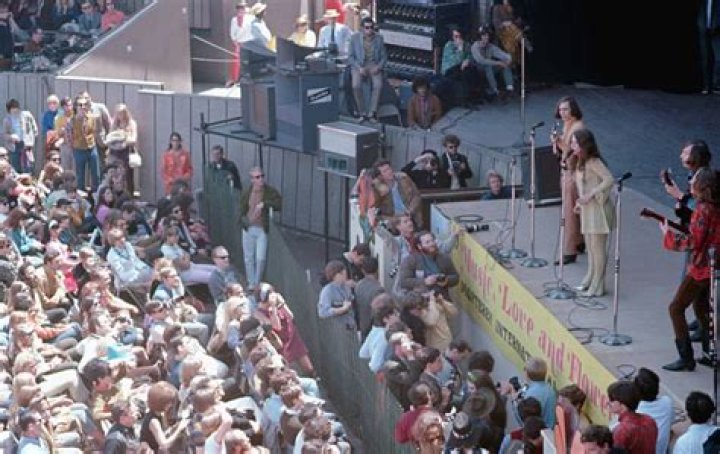 29 Monterey Pop Festival Photos That Epitomize The "Summer Of Love"