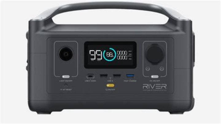 4 Gifts That Will Make Your Outdoorsy Man Go Wild