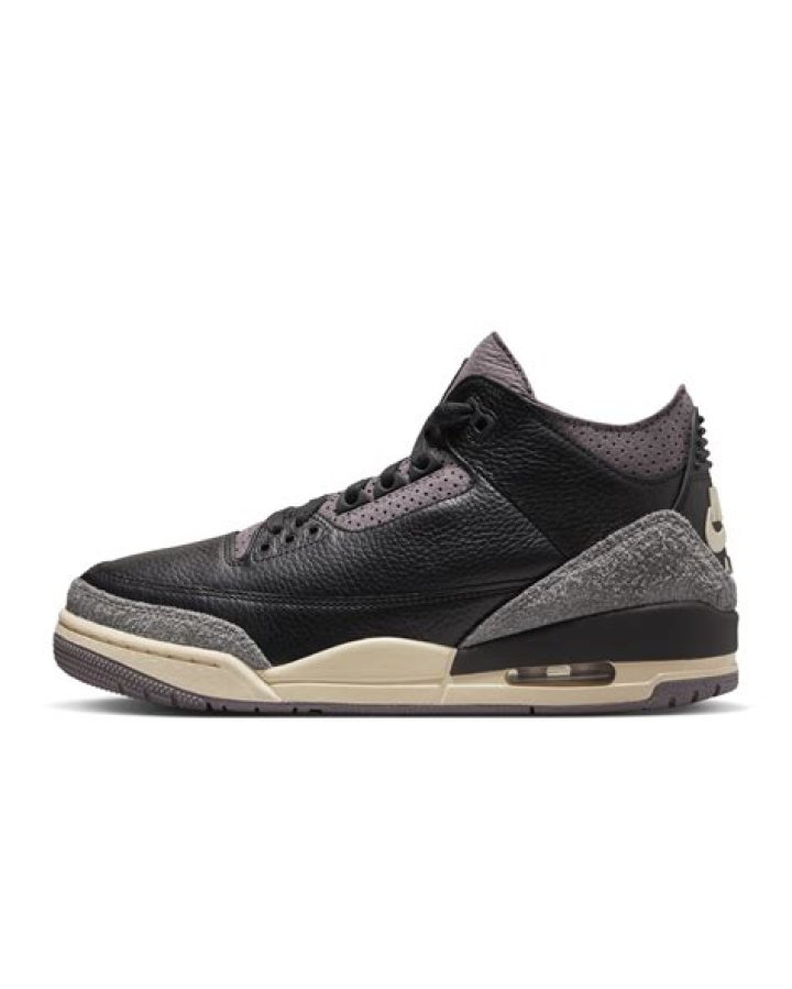 A Ma Maniere x Air Jordan 3 “Black” Gets New Images