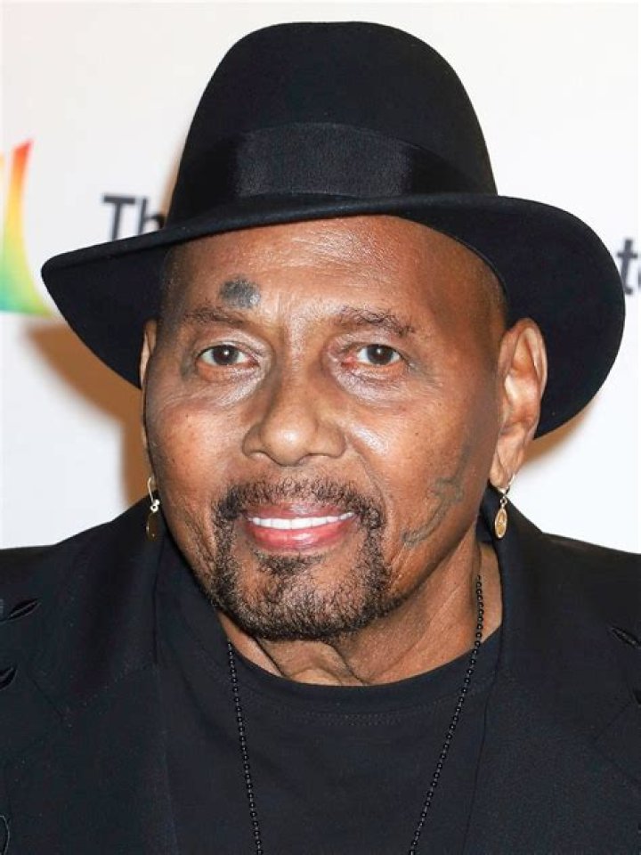 Aaron Neville