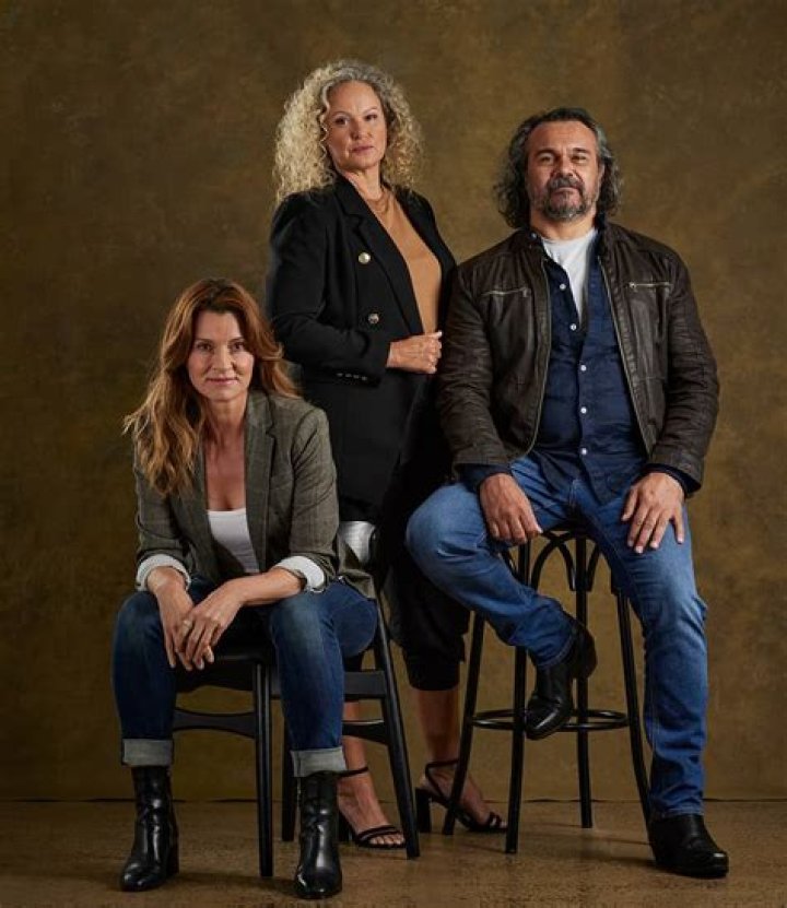 Aaron Pedersen (TV Actor) - Age, Birthday, Bio, Facts, Family, Net Worth, Height & More