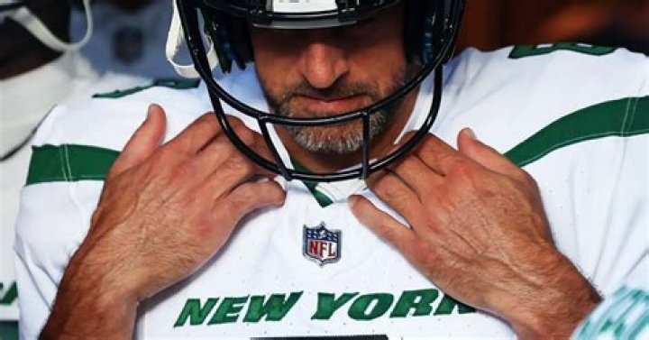 Aaron Rodgers Disputes Claims That He Laughed At Injury To Giants Player