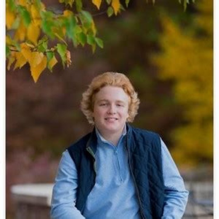 Aaron Scully Age | Wiki, Net worth, Bio, Height, Girlfriend?