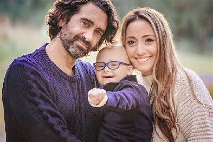 Aaron Shust Biography, Age, Height, Wife, Net Worth, Family