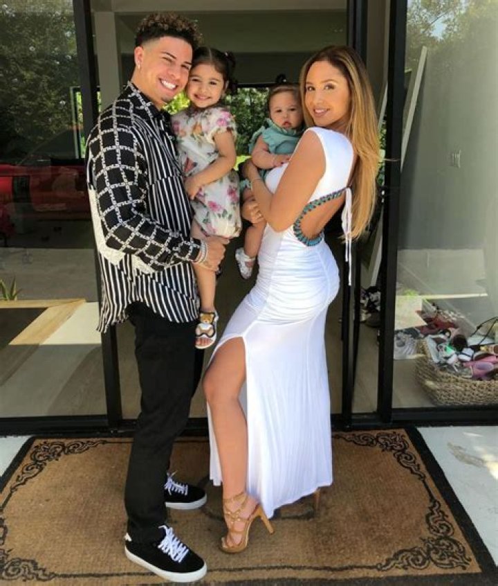 ACE Family’s Catherine Paiz Is All About Her Loved Ones! Meet Her Relatives
