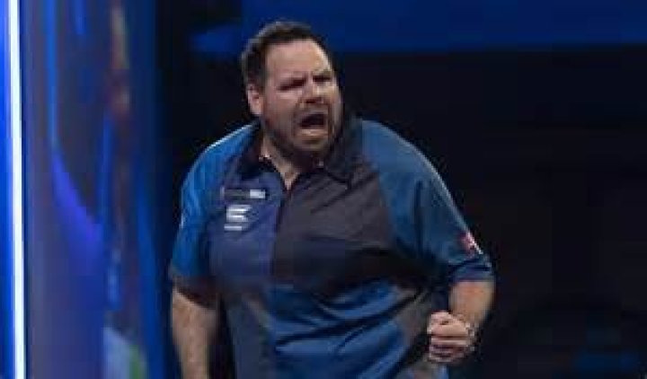 Adrian Lewis (Darts Player) - Age, Birthday, Bio, Facts, Family, Net Worth, Height & More