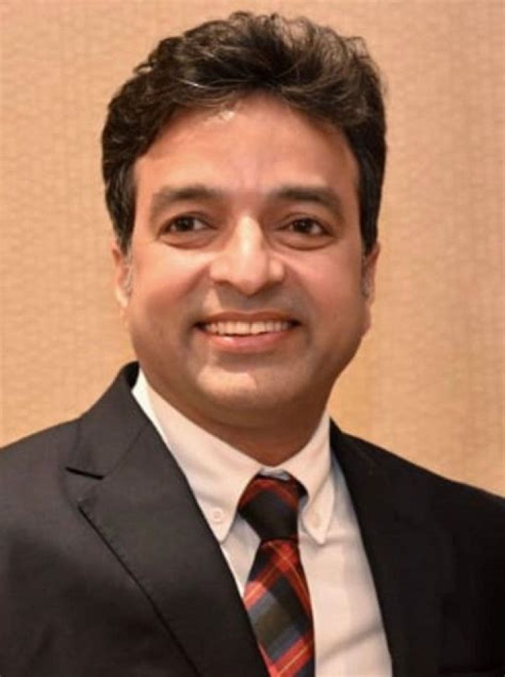 Age, Wife, Children, Net Worth, Family, Biography & More