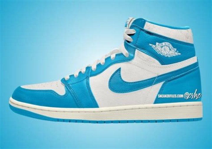 Air Jordan 1 High OG "UNC To Chicago" Will Use Patent Leather: First Look
