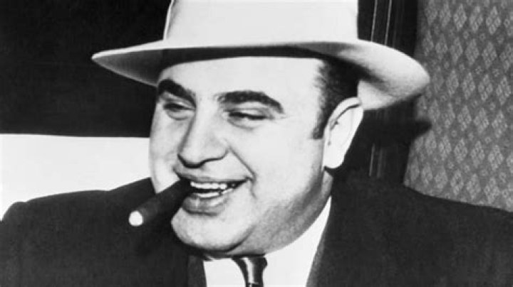 Al Capone: The Infamous Kingpin of Chicago's Underworld