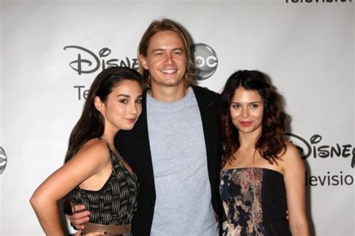 Alexandra Krosney Biography, Age, Height, Husband, Net Worth, Family