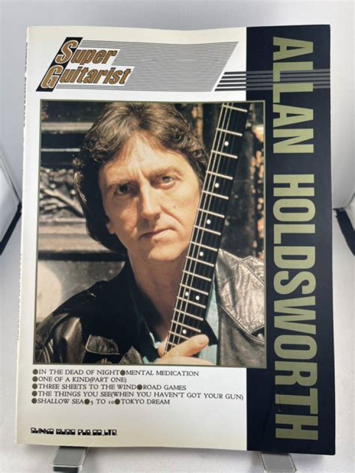 Allan Holdsworth (Guitarist) - Age, Birthday, Bio, Facts, Family, Net Worth, Height & More