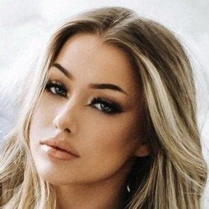Allie Harding (TikTok Star) - Age, Birthday, Bio, Facts, Family, Net Worth, Height & More