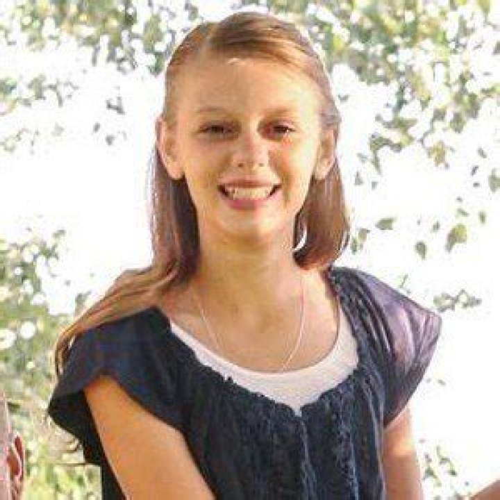 Allie Tannerites (YouTube Star) - Age, Birthday, Bio, Facts, Family, Net Worth, Height & More