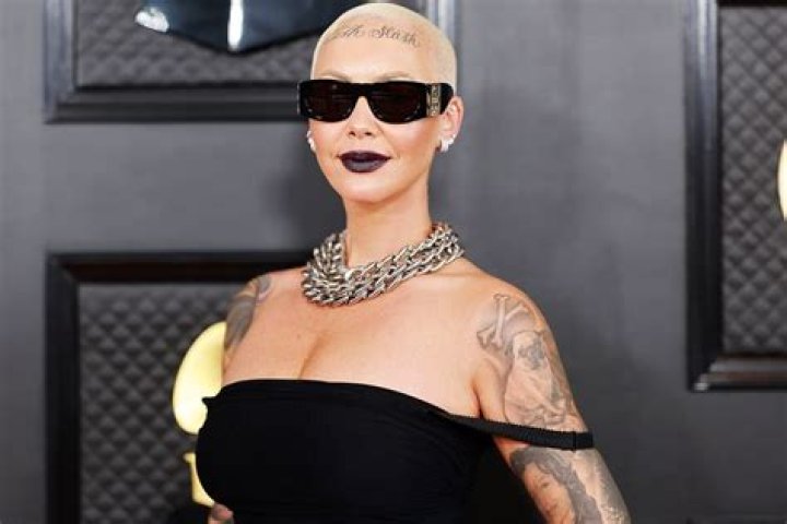 Amber Rose Lets Her Nipple Go Free