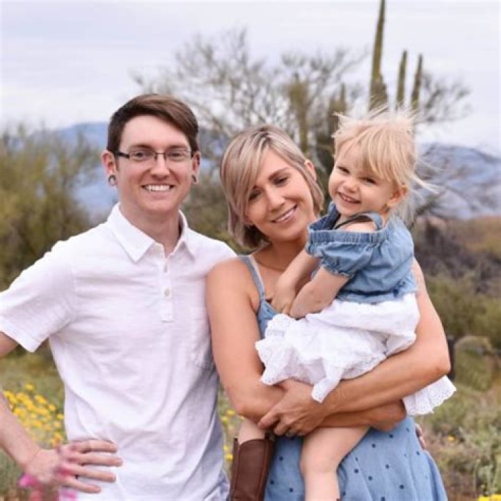 Amy Maria Herman Age | Wiki, Net worth, Bio, Height, Husband, Baby