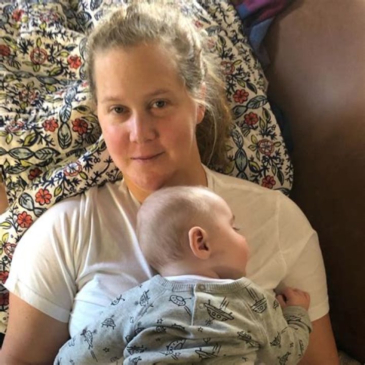 Amy Schumer Hilariously Jokes About Her ‘Food Baby’ Gene on Instagram and We’re LOLing