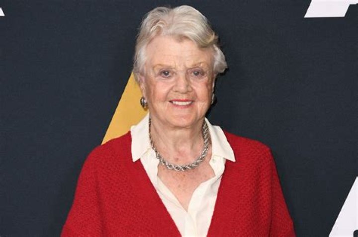 Angela Lansbury (TV Actress) - Age, Birthday, Bio, Facts, Family, Net Worth, Height & More