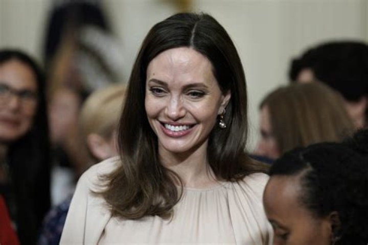 Angelina Jolie ‘Looking to Date’ Someone Who Measures Up to Her ‘High Standards’ Amid New York Move