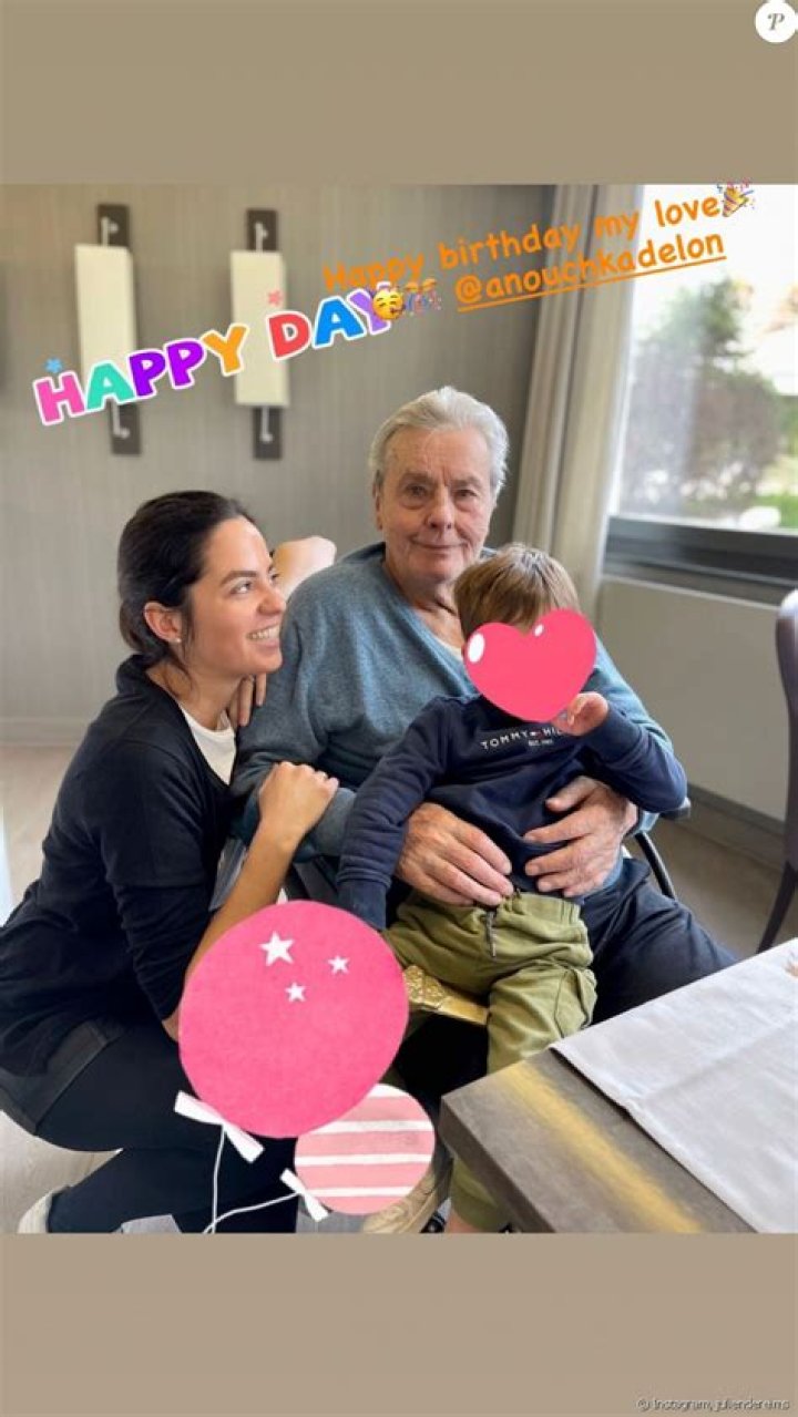 Anouchka Delon Et Son Fils