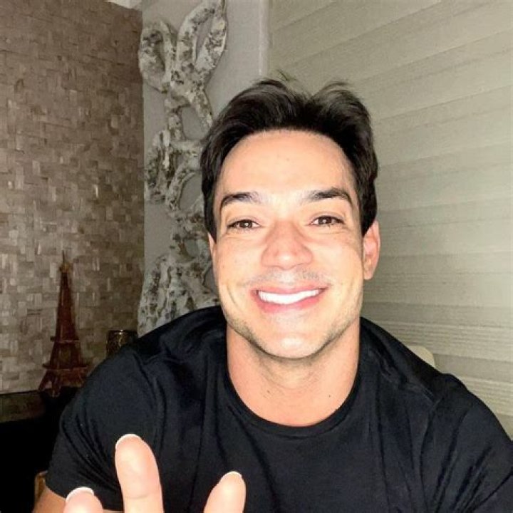 Asif Khan (TikTok Star) - Age, Birthday, Bio, Facts, Family, Net Worth, Height & More