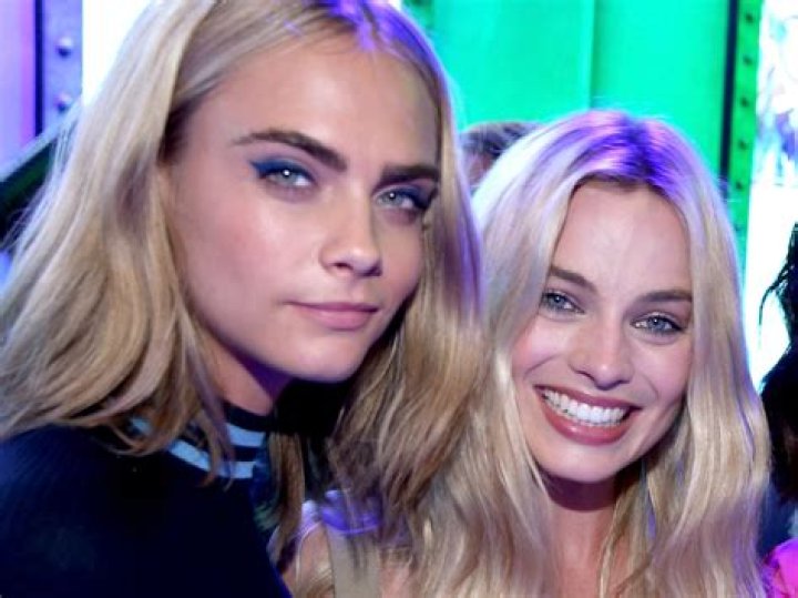 Beach Day! Cara Delevingne and Margot Robbie Soak Up the Sun in Spain: Photos