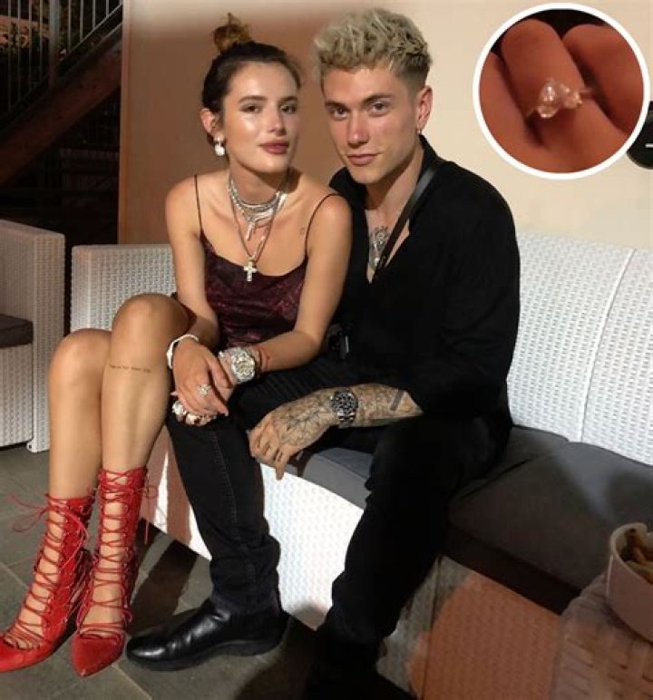 Bella Thorne and Boyfriend Benjamin Mascolo Send ‘Love’ to Each Other While He’s In Italy