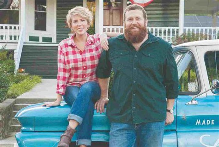 Ben and Erin Napier Love Life, Struggle & Road to Success as HGTV Stars 2022