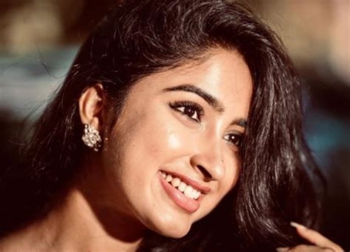 Biography, Parents, Age, Height, Boyfriend, Caste, Net worth, Family, Birthday & More