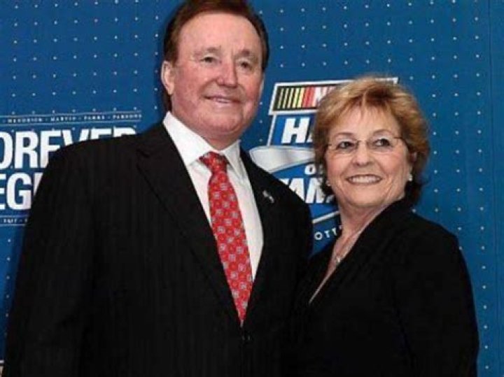 Brad Childress Biography, Age, Height, Wife, Net Worth, Family