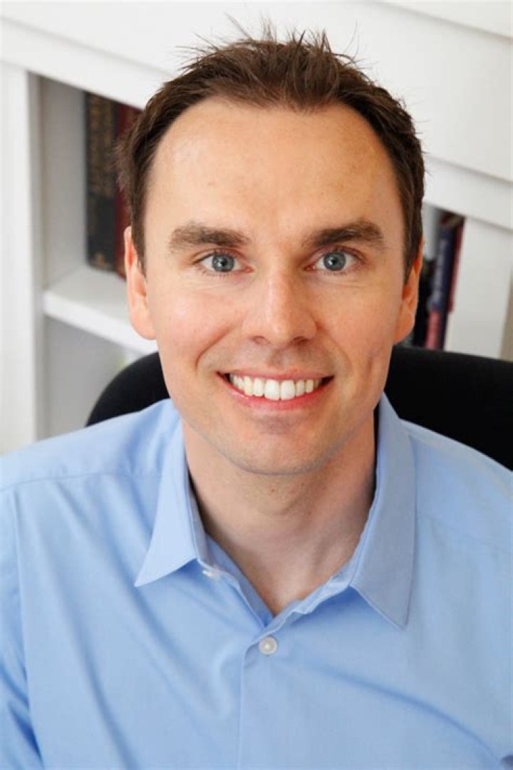Brendon Burchard (Non-Fiction Author) - Age, Birthday, Bio, Facts, Family, Net Worth, Height & More