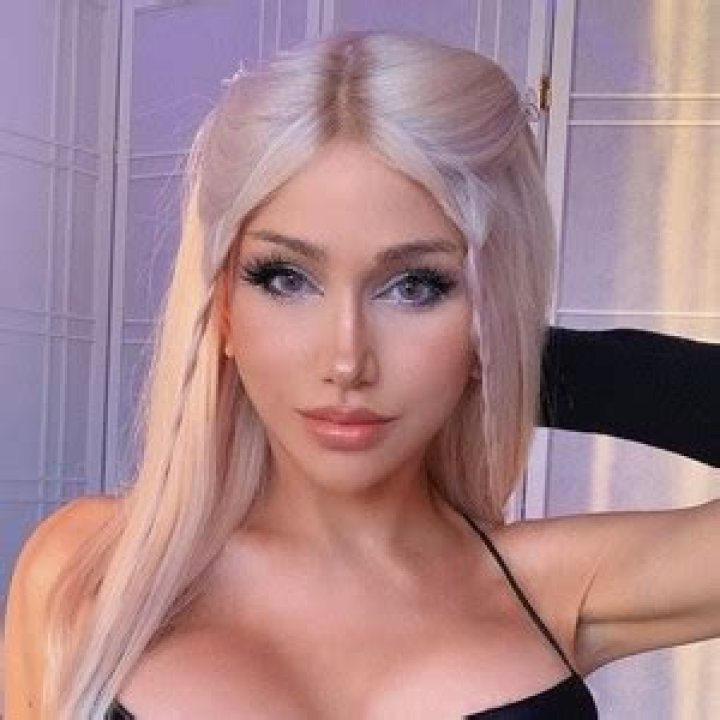 Bridgett Devoue Age | Wiki, Net worth, Bio, Height, Boyfriend?