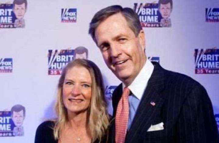 Brit Hume Biography, Age, Height, Wife, Net Worth, Family