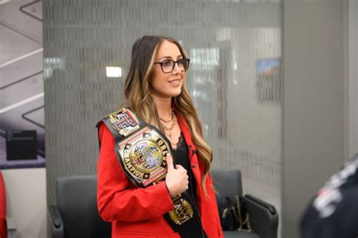 Britt Baker (Wrestler) - Age, Birthday, Bio, Facts, Family, Net Worth, Height & More
