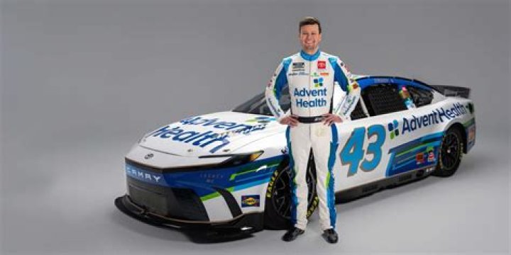 Bubby Jones (Race Car Driver) - Age, Birthday, Bio, Facts, Family, Net Worth, Height & More