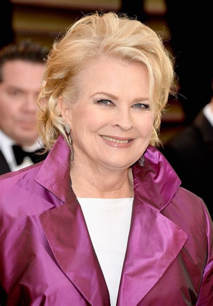 Candice Bergen (TV Actress) - Age, Birthday, Bio, Facts, Family, Net Worth, Height & More