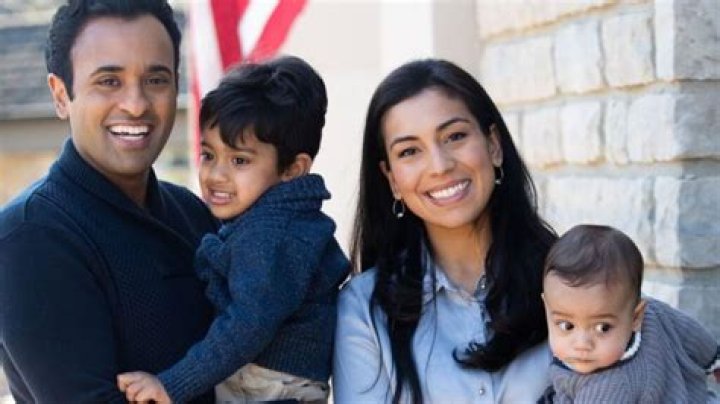 Charles D. Ravenel Biography, Age, Height, Wife, Net Worth and Family