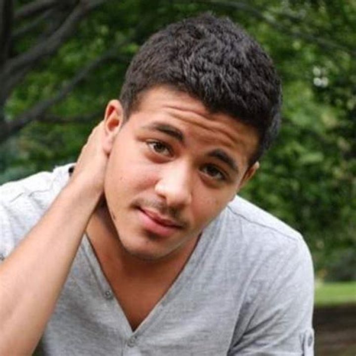 Christian Navarro Biography, Wiki, Net Worth, Age, Height, Wife, & Images