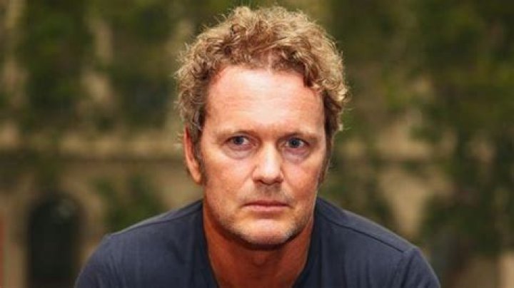 Craig McLachlan (TV Actor) - Age, Birthday, Bio, Facts, Family, Net Worth, Height & More
