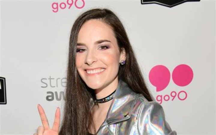 Cristine Raquel Rotenberg Net Worth and Earnings