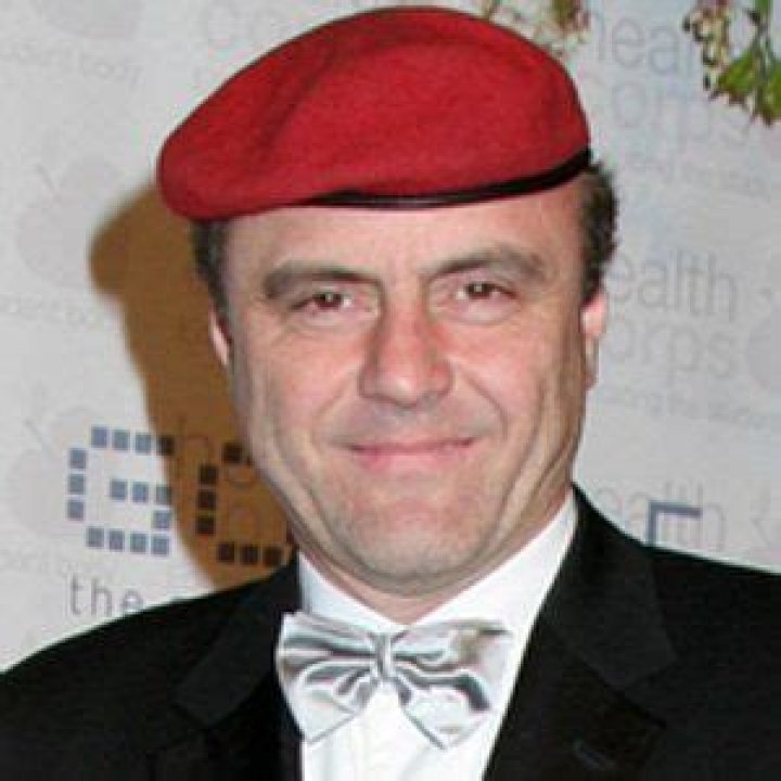 Curtis Sliwa (Radio Host) - Age, Birthday, Bio, Facts, Family, Net Worth, Height & More