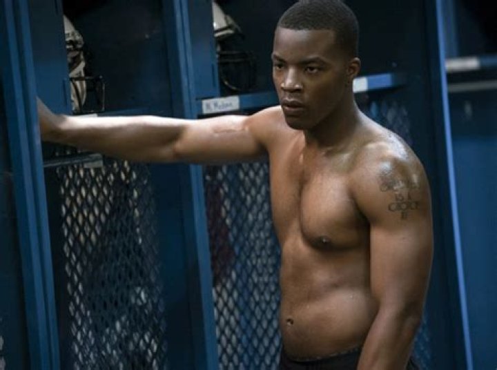 Daniel Ezra Height: Exploring the Star’s Physical Presence