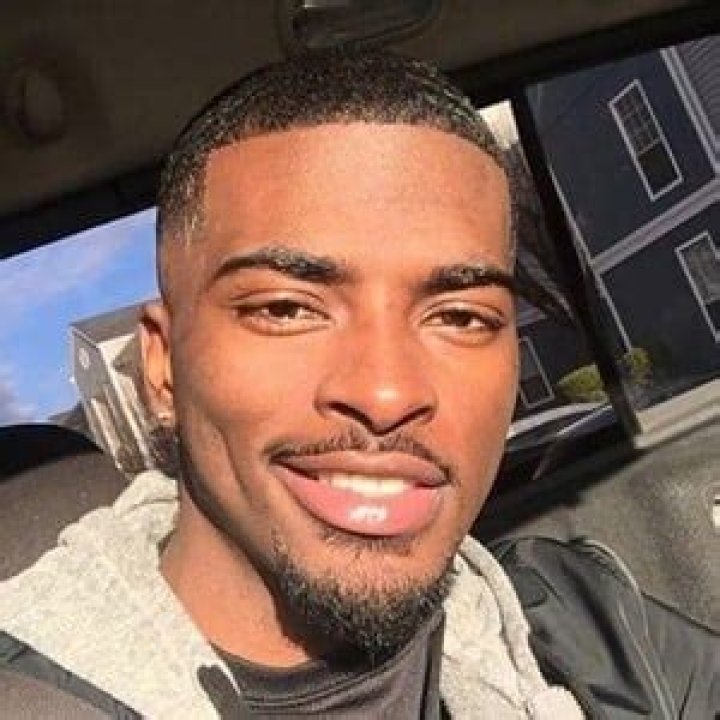 Darius Hixson Jr. (Instagram Star) - Age, Birthday, Bio, Facts, Family, Net Worth, Height & More