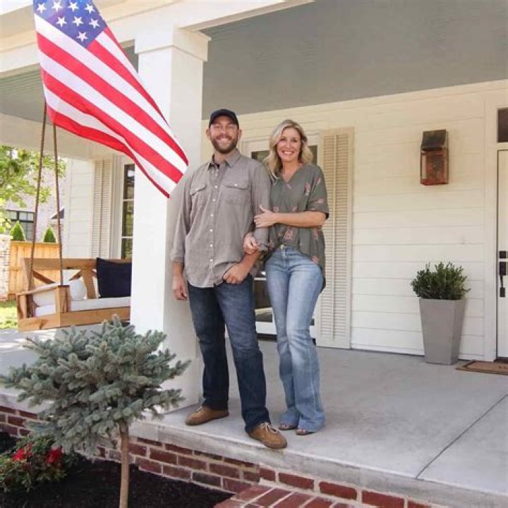 Dave and Jenny Marrs Reveals why they Put American Flags on Every House they Renovate.
