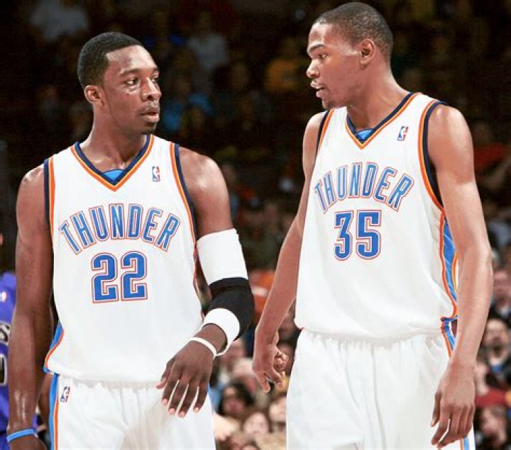 Dave East Talks Playing AAU Basketball With Kevin Durant, Michael Beasley & More