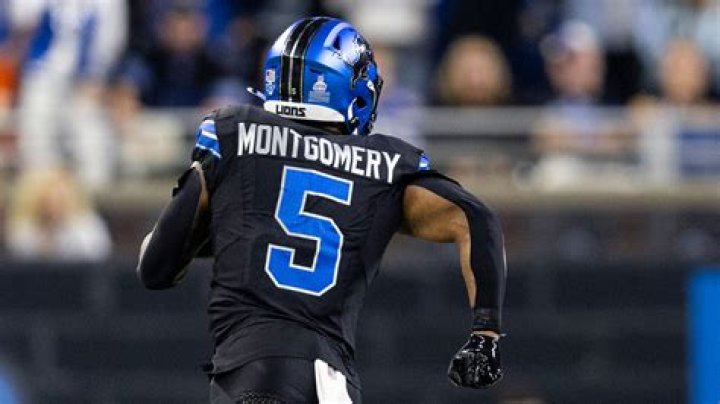 David Montgomery (Football Player) - Age, Birthday, Bio, Facts, Family, Net Worth, Height & More