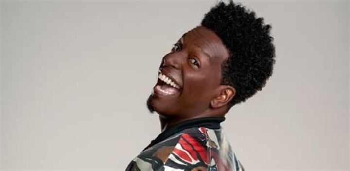 Dean Edwards (Comedian) - Age, Birthday, Bio, Facts, Family, Net Worth, Height & More