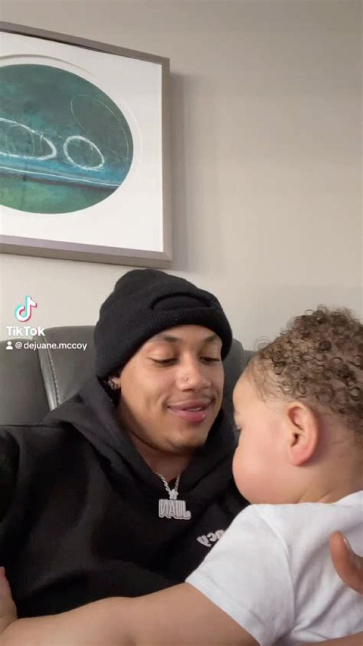 Dejuane McCoy – Celebsgraphy