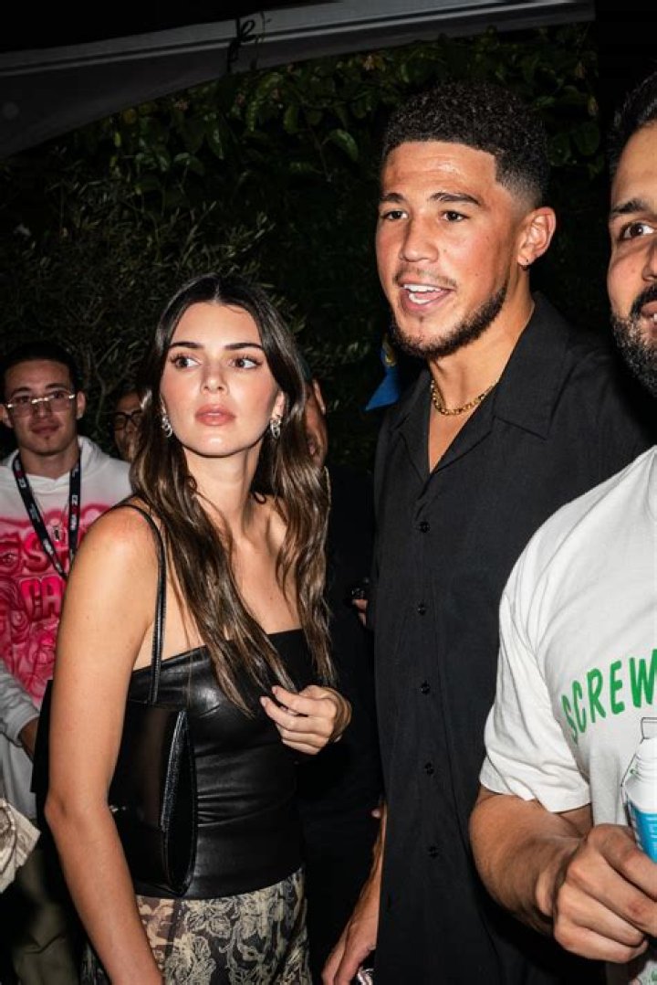 Devin Booker Calls Girlfriend Kendall Jenner ‘the Most Beautiful Woman’ in Romantic Birthday Photos