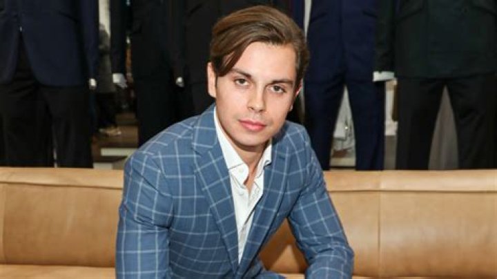 Did Christopher Reeve walk again? – Celebrity.fm – #1 Official Stars, Business & People Network, Wiki, Success story, Biography & Quotes