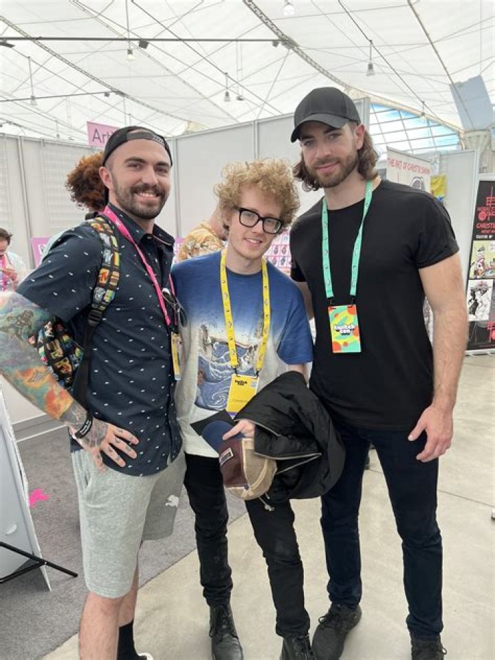 Did Daryl sleep with Leah? – Celebrity.fm – #1 Official Stars, Business & People Network, Wiki, Success story, Biography & Quotes